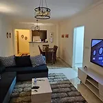 شقة فندقية في جاردينيا سيتي مدينة نصر